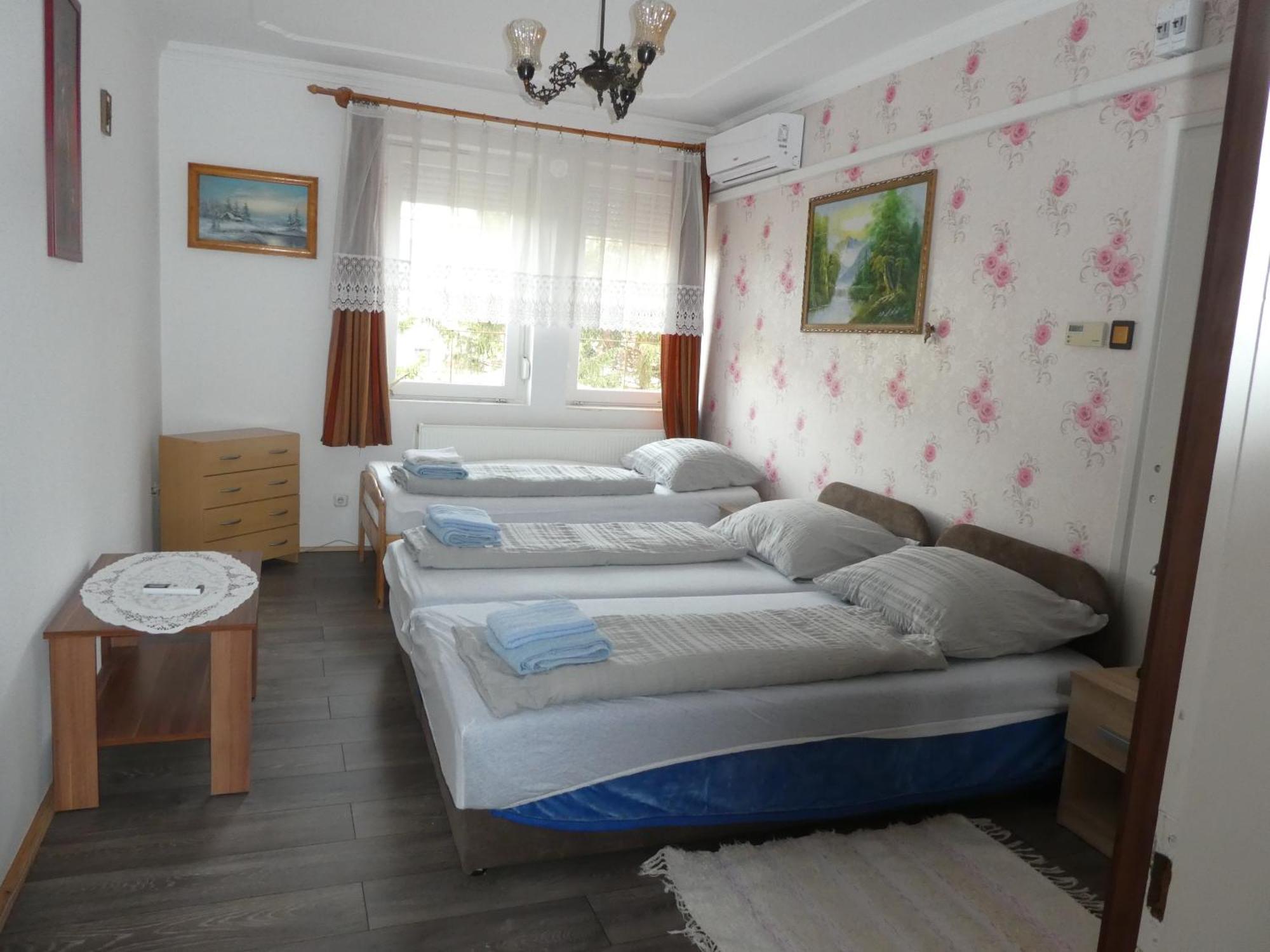 Halasi Szallashely Apartmán Hajduszoboszlo